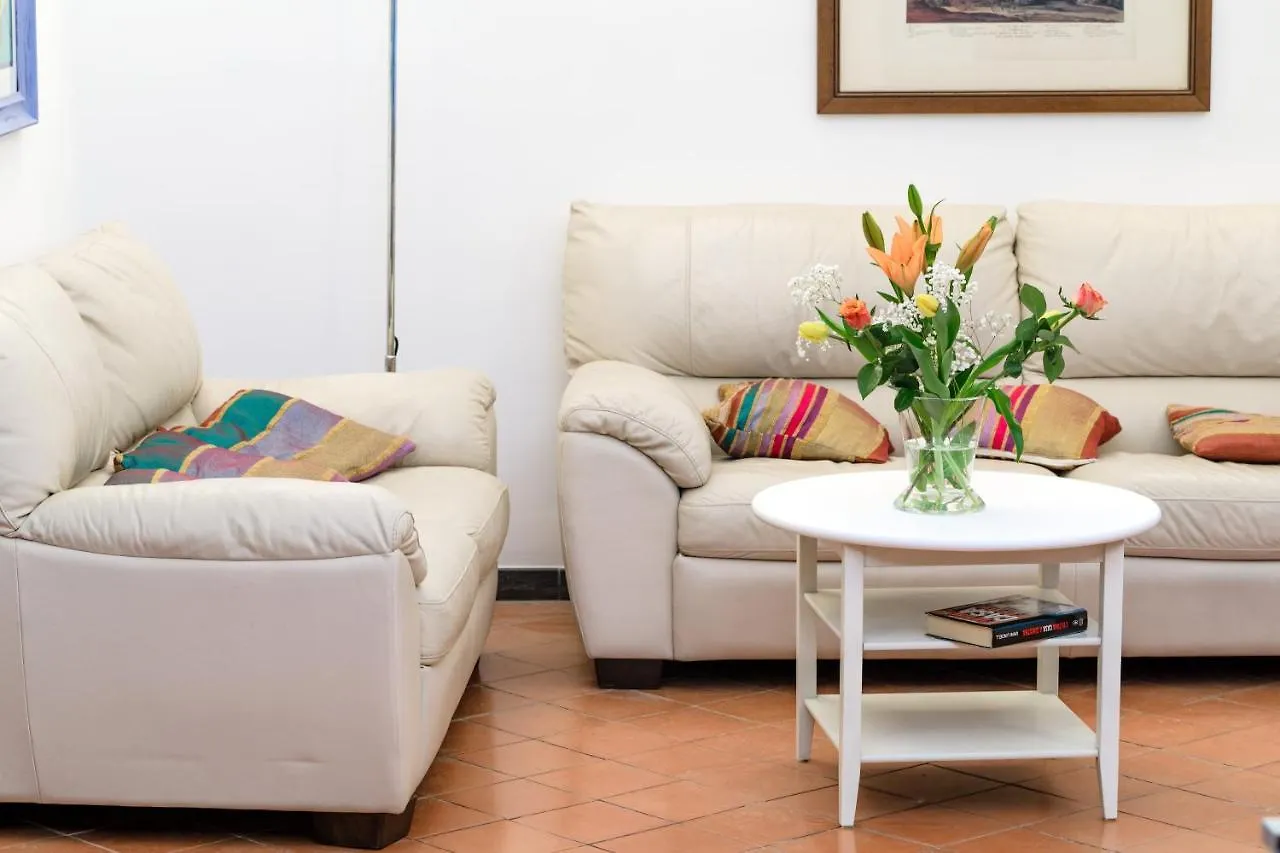 145 - Casa Del Capitano Centro Imperia,300Metri Dal Mare Apartment Italy
