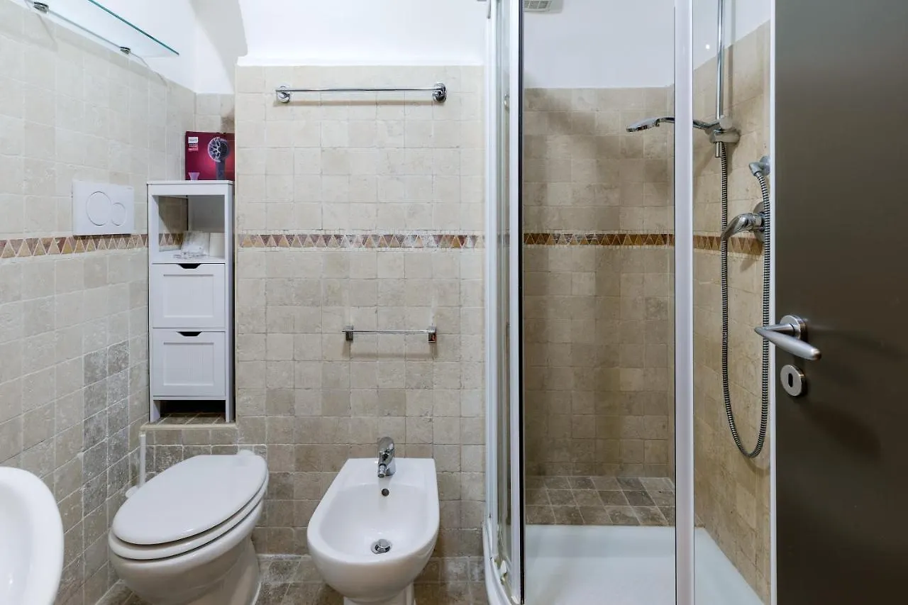 145 - Casa Del Capitano Centro Imperia,300Metri Dal Mare Apartment  Imperia