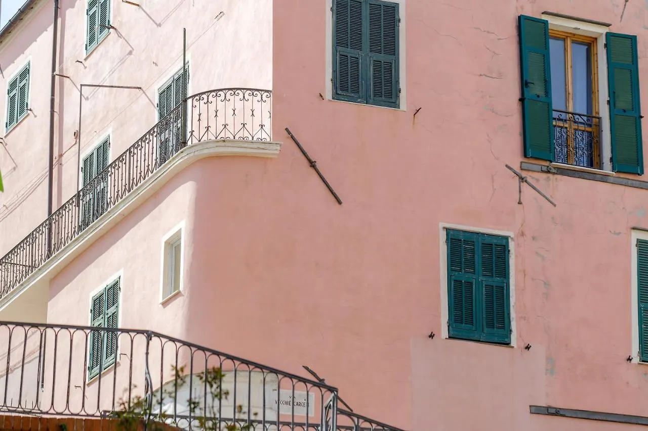 145 - Casa Del Capitano Centro Imperia,300Metri Dal Mare Apartment  Imperia