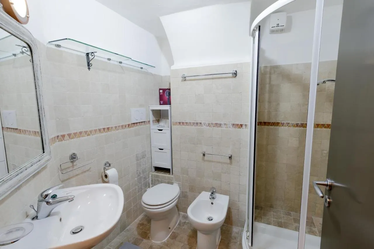 145 - Casa Del Capitano Centro Imperia,300Metri Dal Mare Apartment Italy